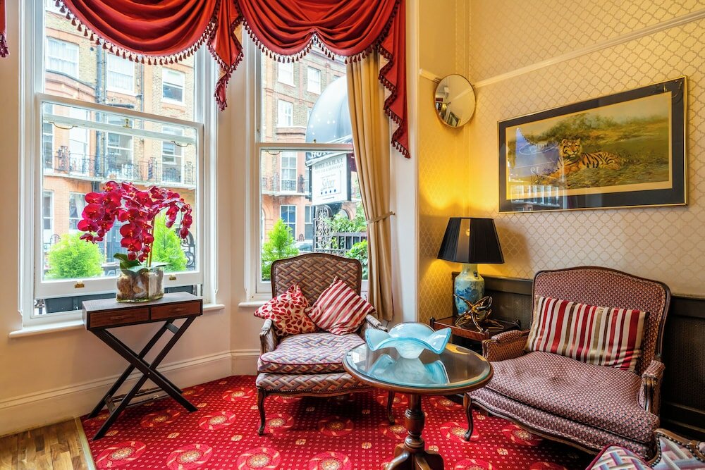 Фото Hotel La Place