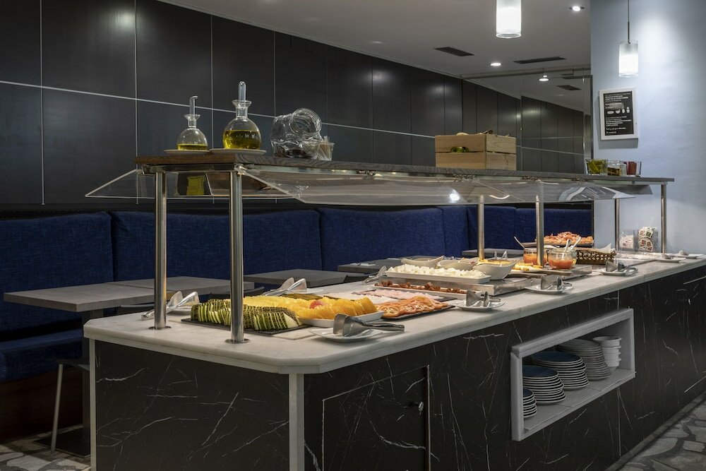 Фото Petit Palace Cliper Gran Vía