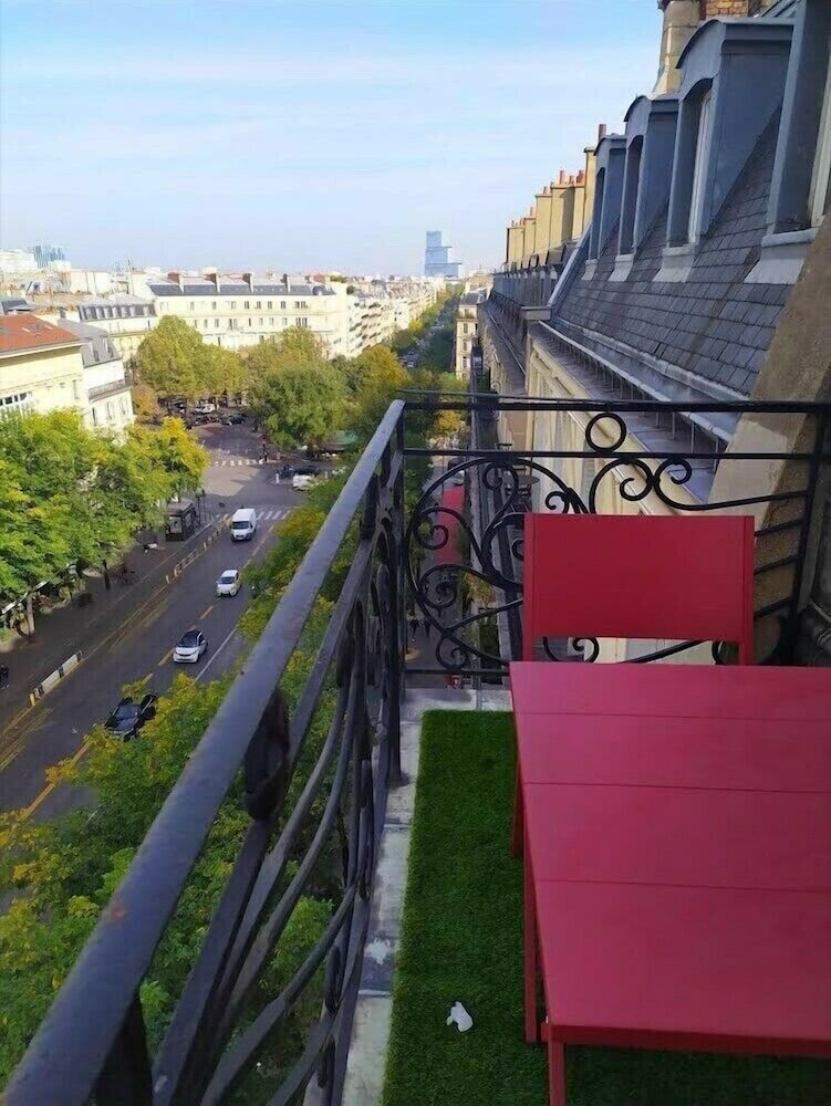 Фото Hotel Elysees Ceramic