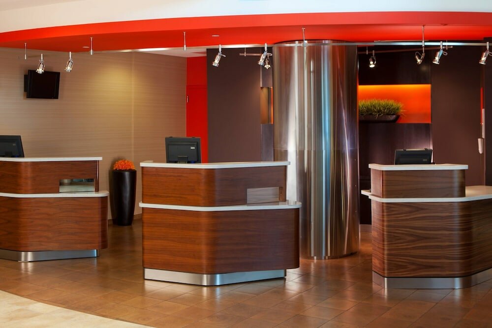 Фото Courtyard by Marriott Arlington Crystal City/Reagan National