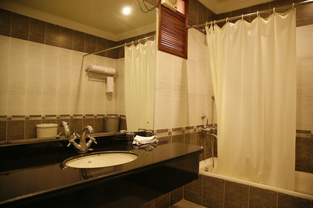 Фото Hotel Ranthambore Regency