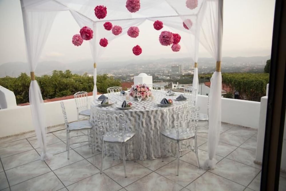 Фото Hotel Boutique Valverde Cumbres de la Escalon