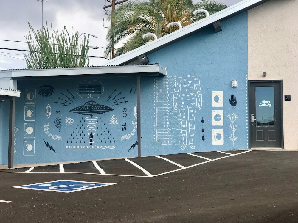 Фото Hotel McCoy - Art, Coffee, Beer, Wine