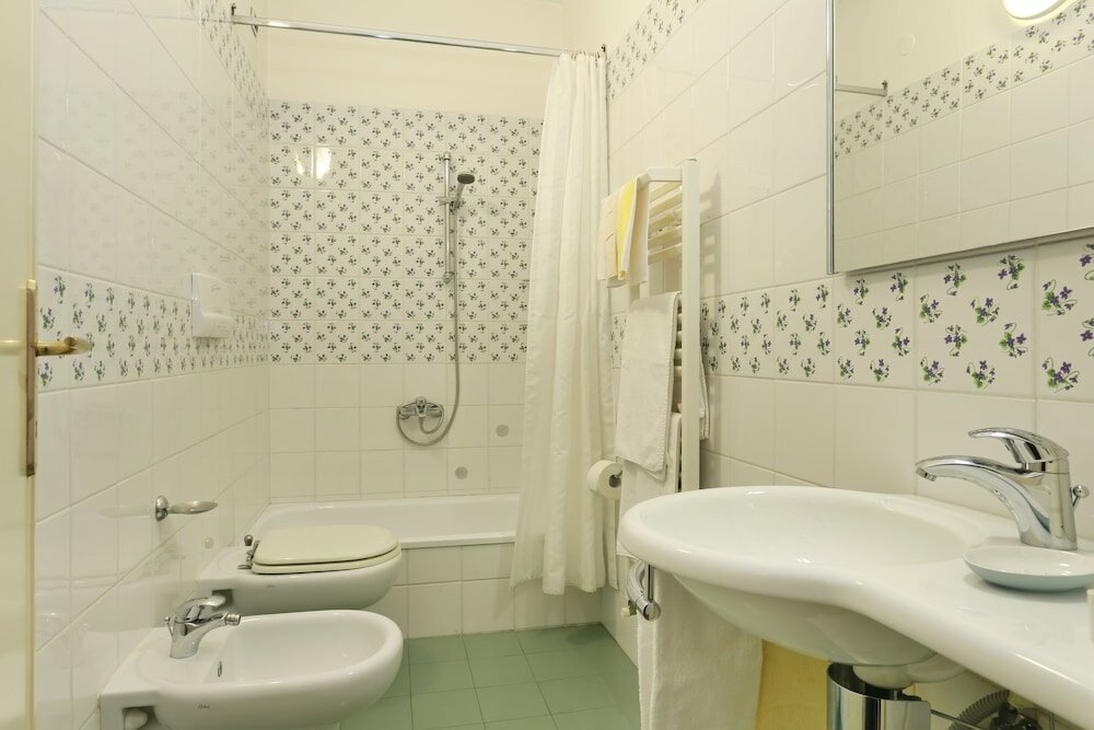 Фото Hotel Lupori