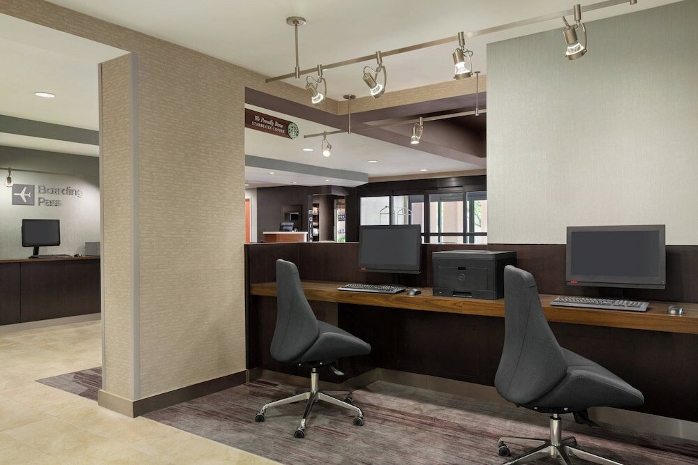 Фото Courtyard by Marriott Lubbock