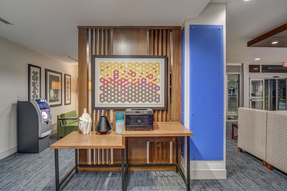 Фото Holiday Inn Express Fort Walton Beach Central, an Ihg Hotel