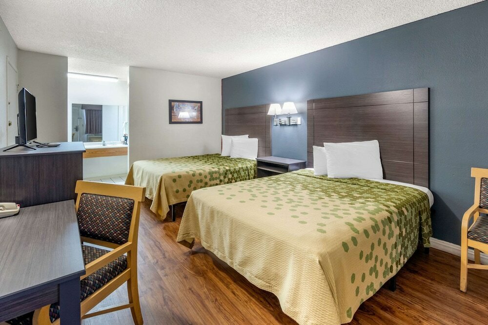 Фото Econo Lodge On Historic Route 66