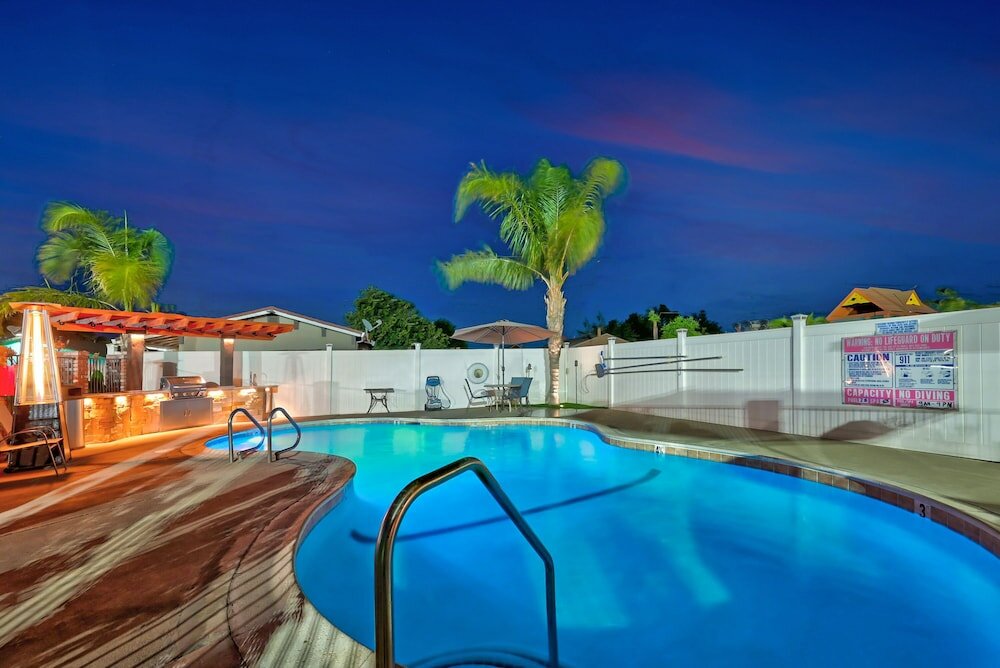 Фото Traveler's Inn