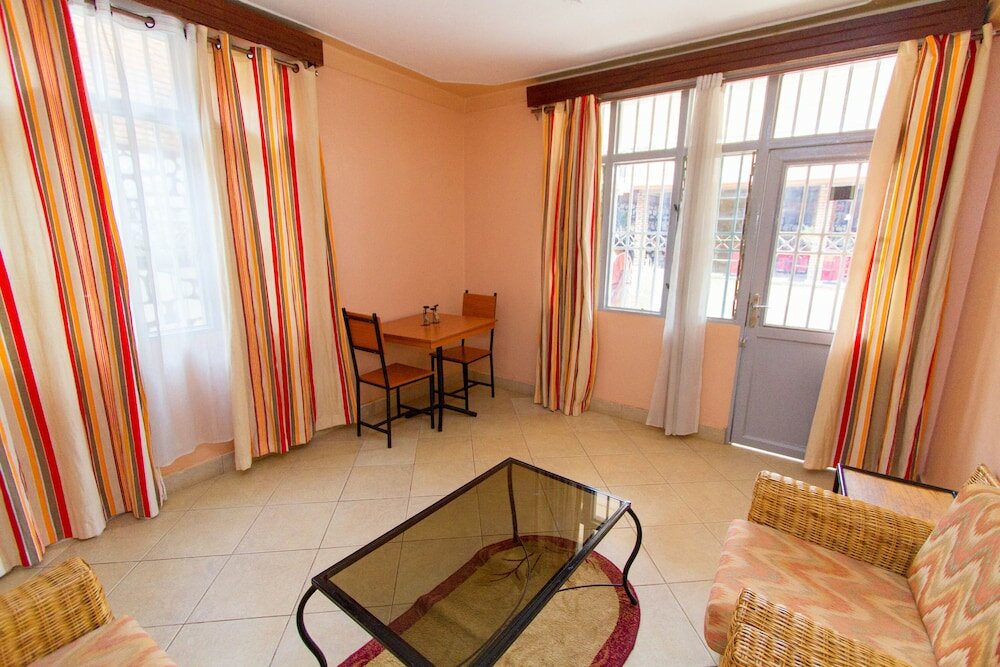 Фото Kings Hospitality Centre