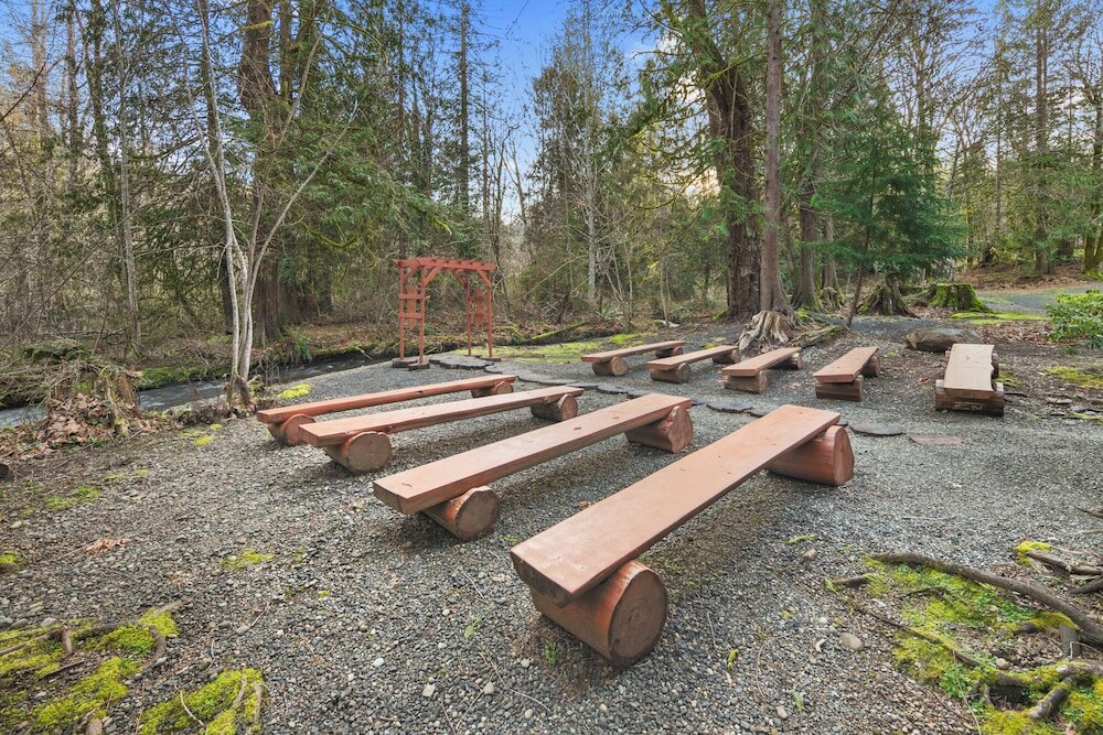 Фото Robin Hood Village Resort