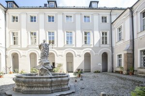 Гостиница Gästehaus im Priesterseminar Salzburg