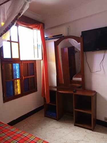 Гостиница Stonetown View Inn в Занзибаре