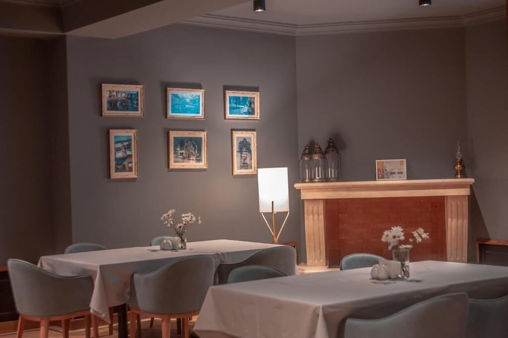 Фото Grand Opera Hotel