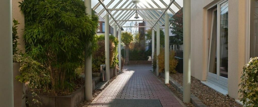 Фото Hotel Ambiente Walldorf