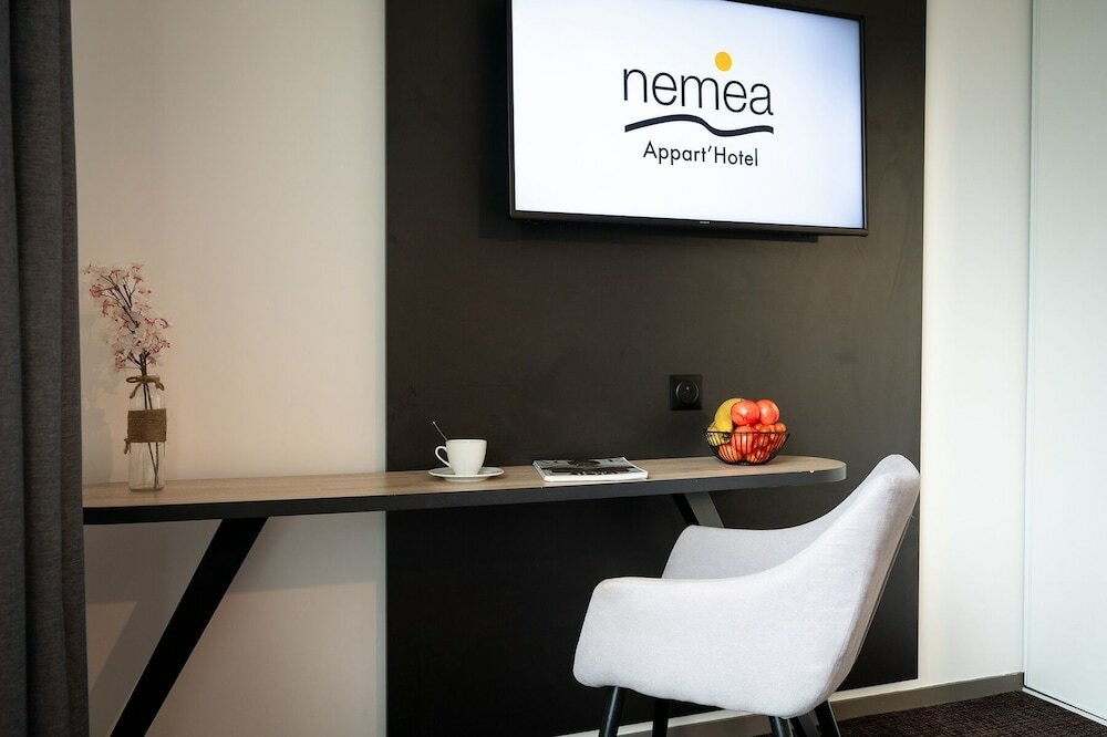 Фото Nemea Appart Hotel Résidence Europe Velizy Villacoublay