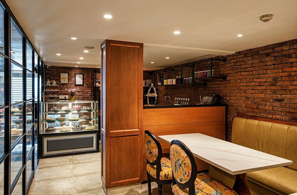 Фото The Vintage Srinagar at Dal Lake