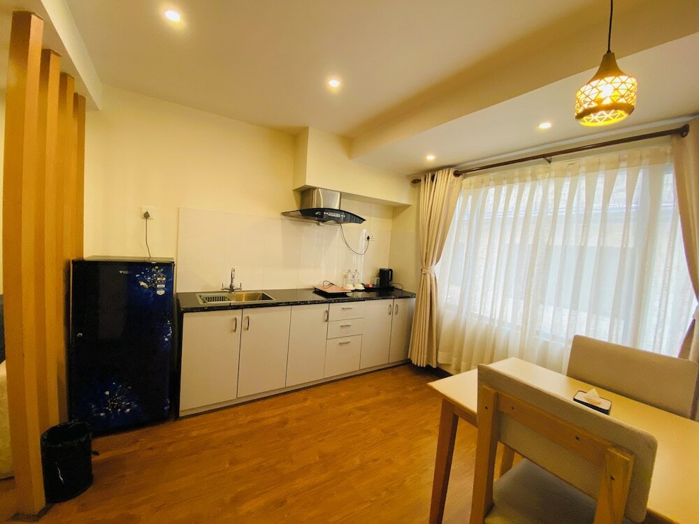 Фото Kathmandu Business Hotel