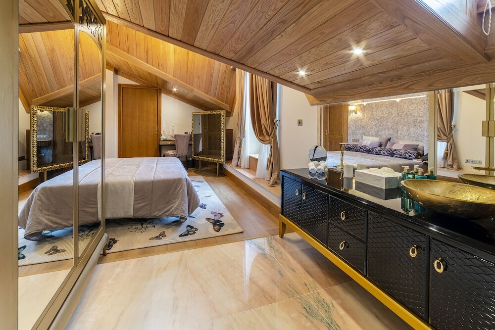 Фото Sintra Marmoris Camelia