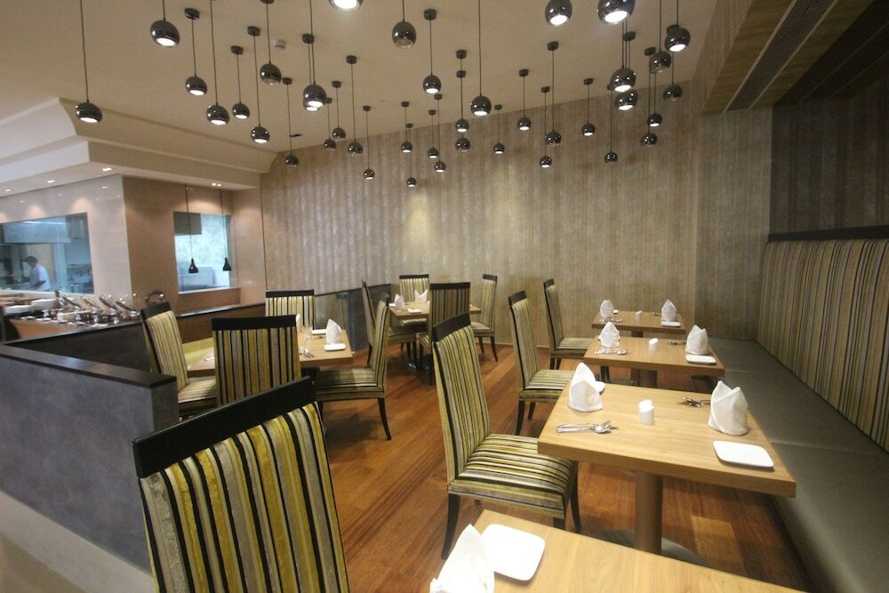 Фото Balaji Sarovar Premiere Solapur