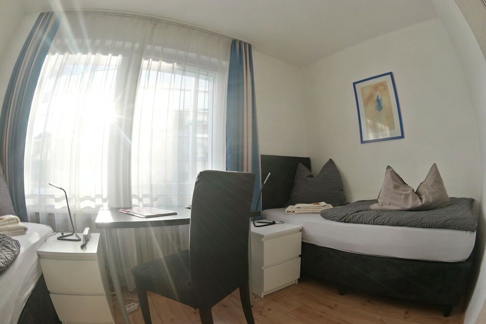 Фото Hotel Merlin