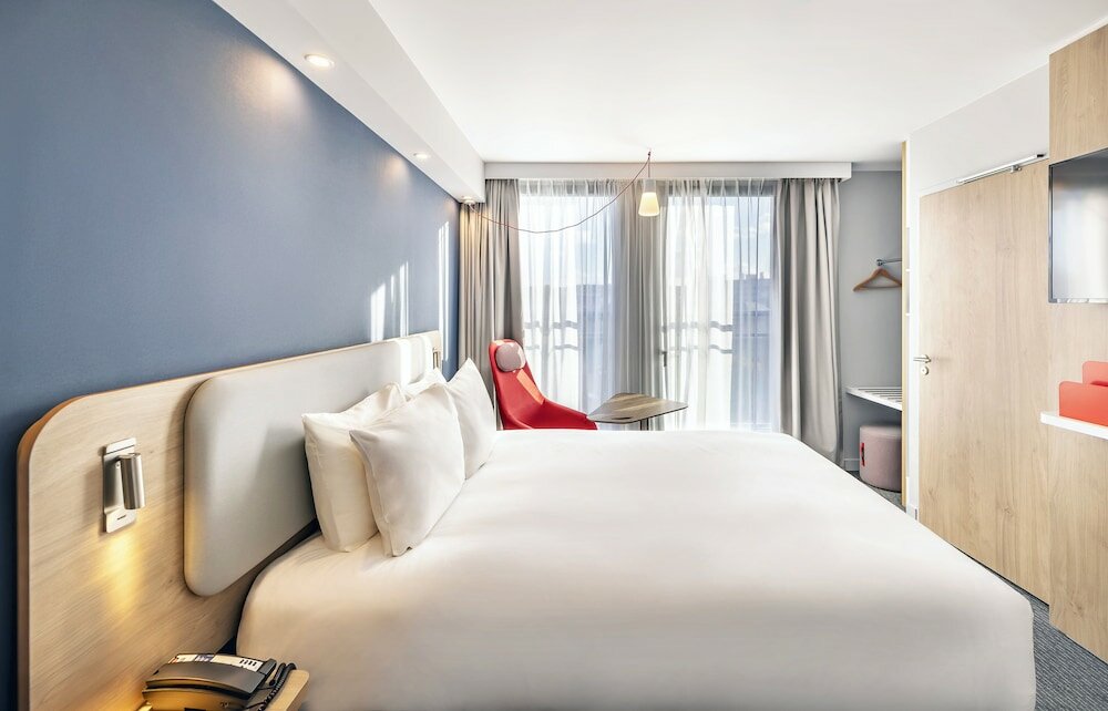 Фото Holiday Inn Express Paris Poissy, an Ihg Hotel