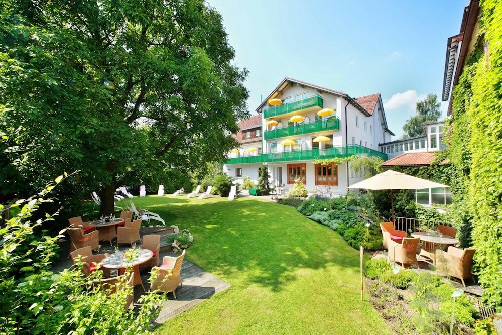 Фото Kneipp- und Wellvitalhotel Edelweiss