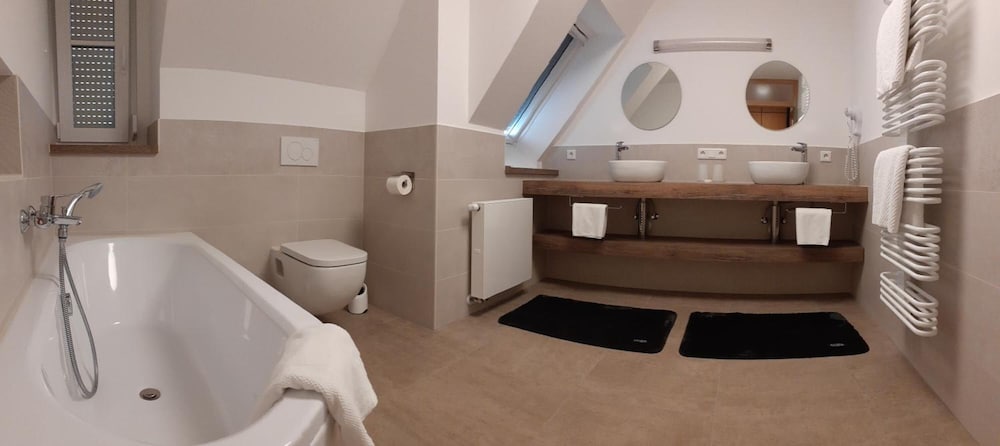 Фото Hotel am Schloss