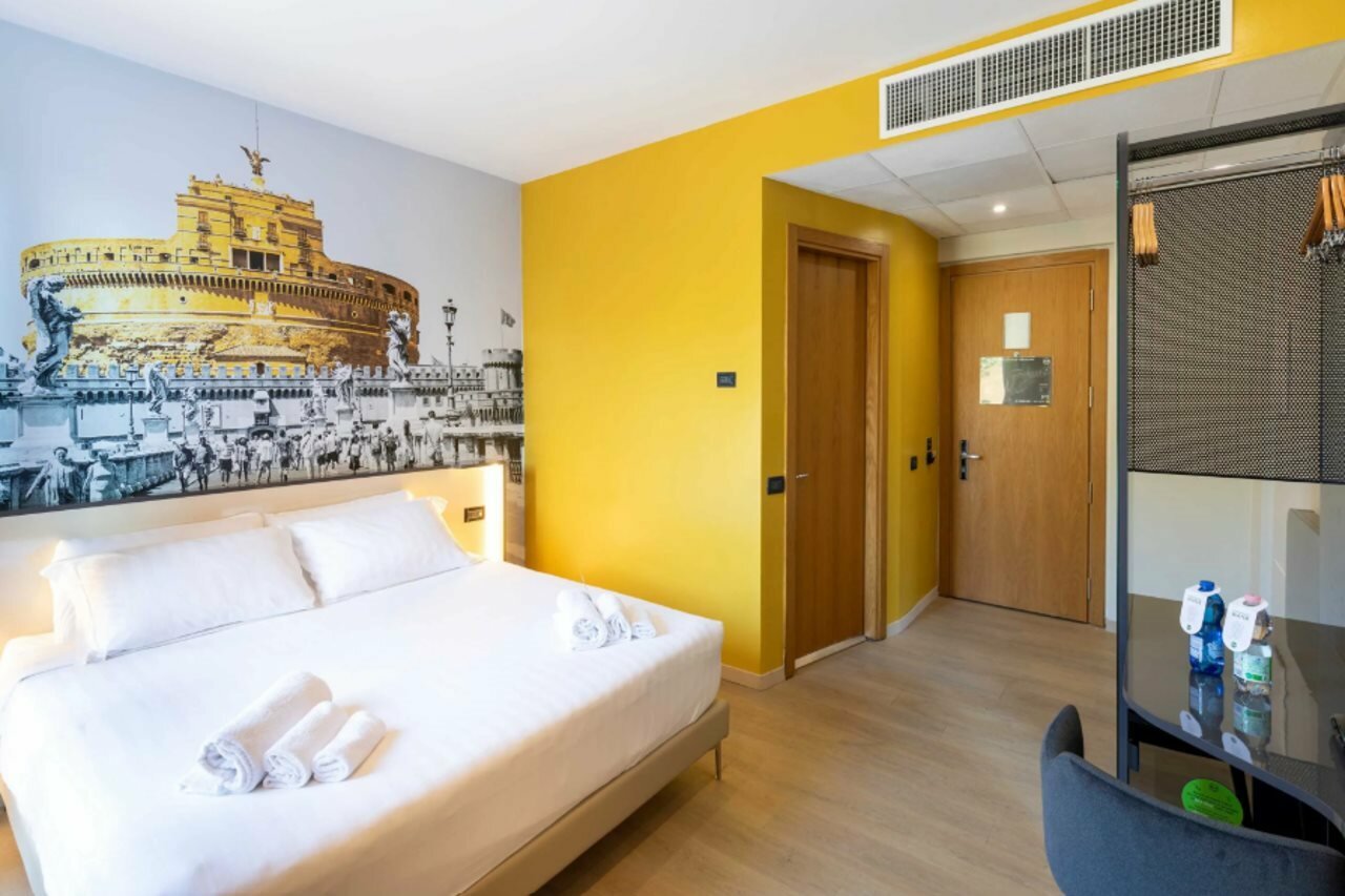 Фото B&B Hotel Roma Tuscolana San Giovanni