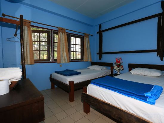 Фото Trekker Camp Chiang Mai Hostel