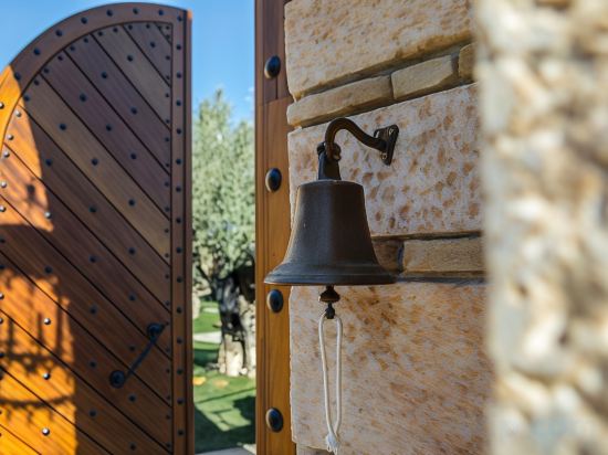 Фото Mystras Grand Palace Resort & SPA