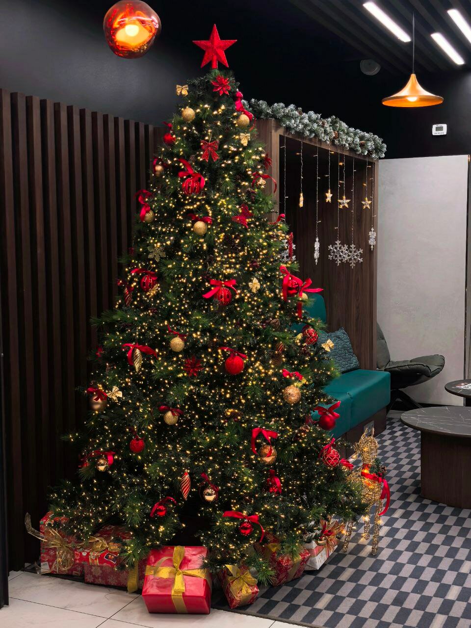 Фото Театральная площадь