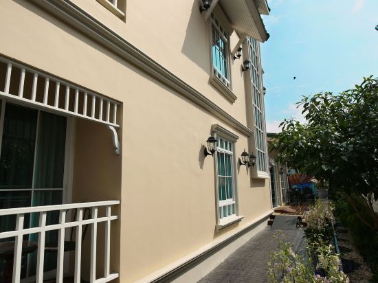 Фото The Orchid House 153