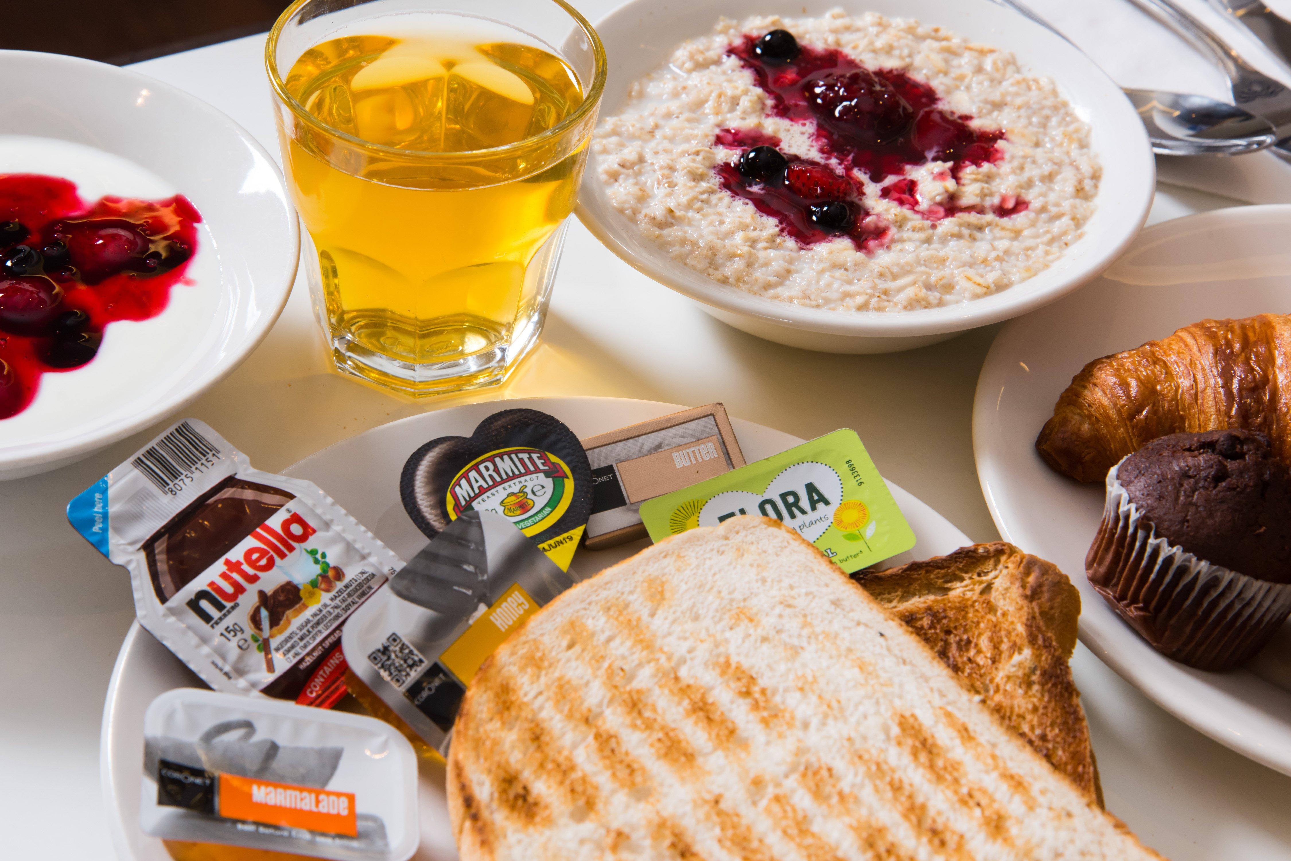 Фото Holiday Inn Express London - Vauxhall Nine Elms, an Ihg Hotel