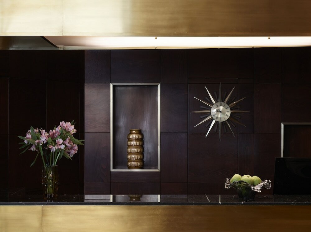 Фото Brown Acropol