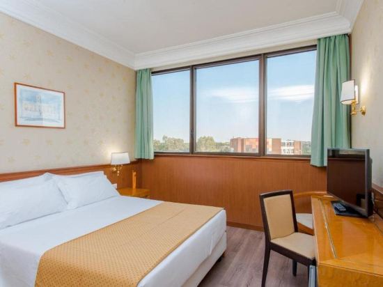 Фото Hotel The Brand