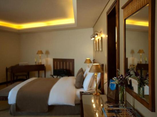 Фото Le Royal Hotels & Resorts - Amman