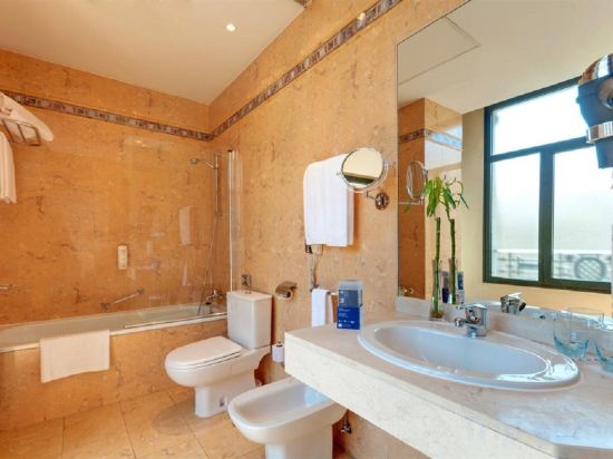 Фото Casa de Las Artes, member of Meliá Collection