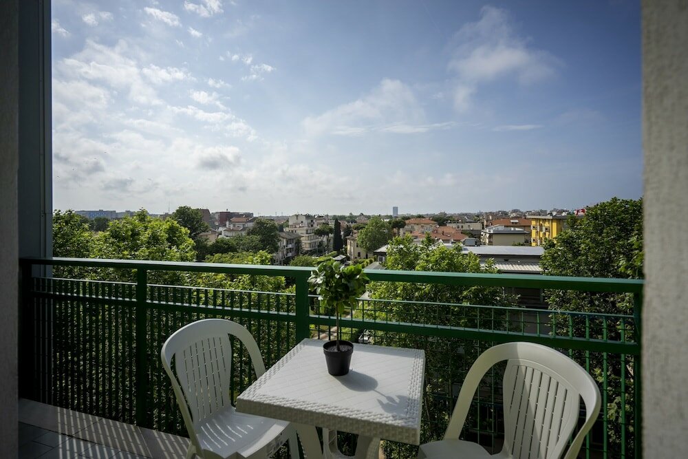 Фото Hotel Mamy