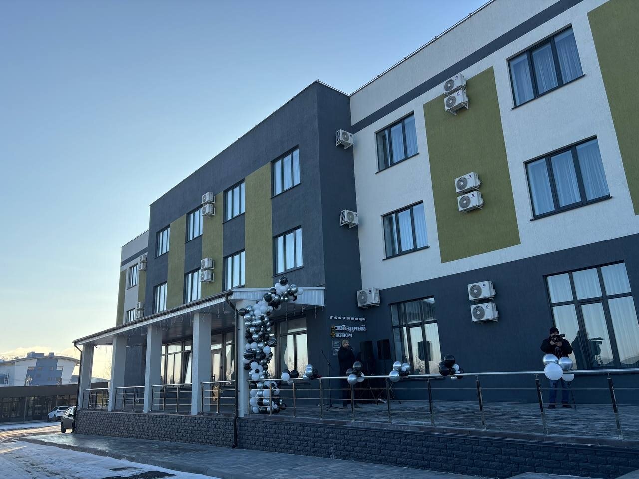 Фото отеля 1