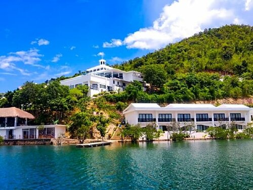 Внешний вид отеля Busuanga Bay Lodge в Бусуанге, фото 1