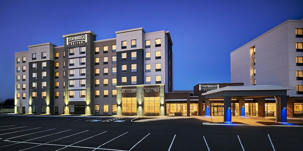 Фото Staybridge Suites Niagara-On-The-Lake
