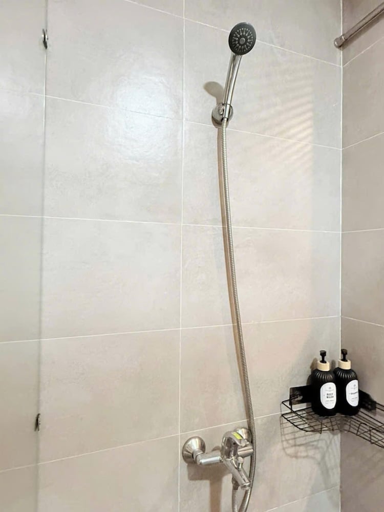 Фото Bizu Royal Hotel