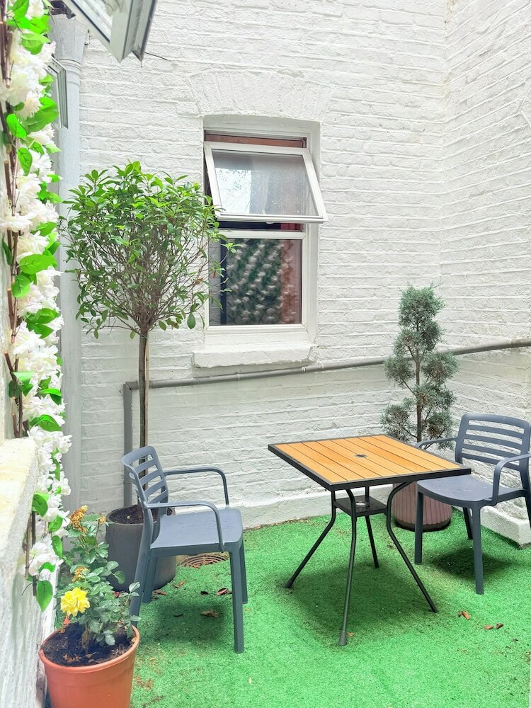 Фото Europa House Hotel