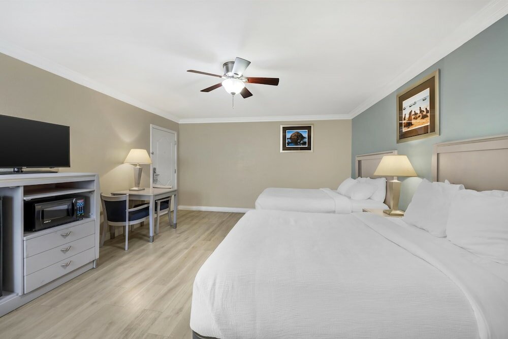Фото Best Western Tradewinds