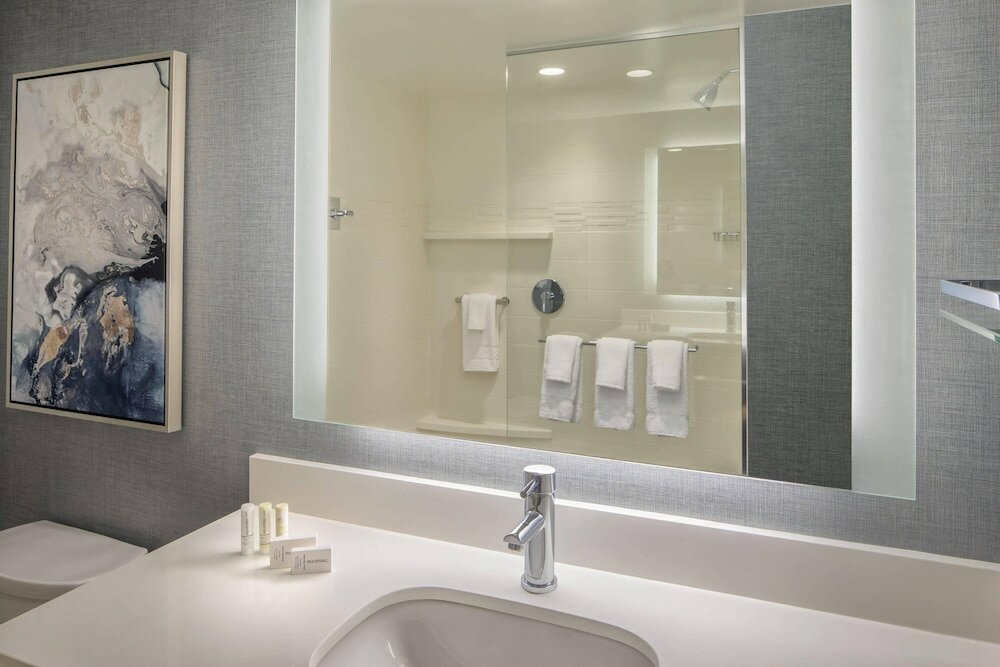 Фото Residence Inn Stamford Downtown
