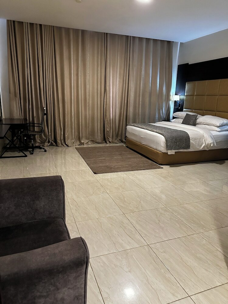 Фото Rollace Hotel