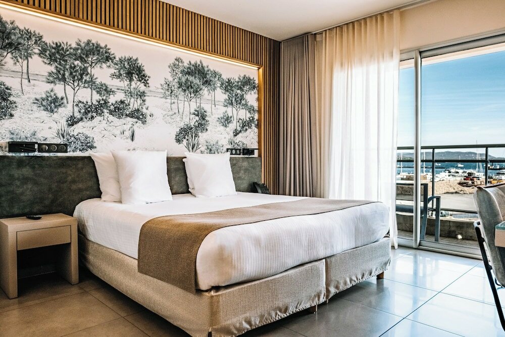 Фото Hôtel Costa Salina