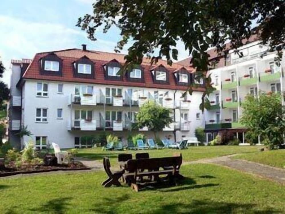 Фото Kneipp-Bund-Hotel Heikenberg