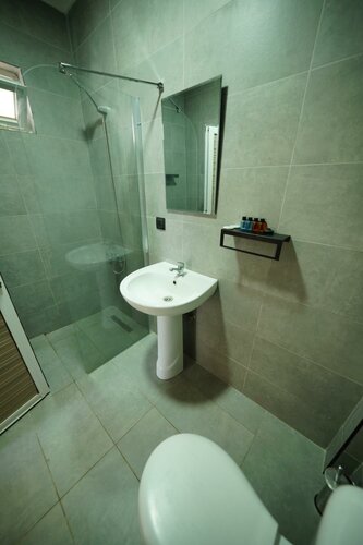 Гостиница Chillos Beach Hotel & Lounge в Орхание
