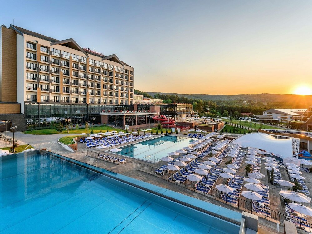 Фото Mövenpick Resort and SPA Fruske Terme
